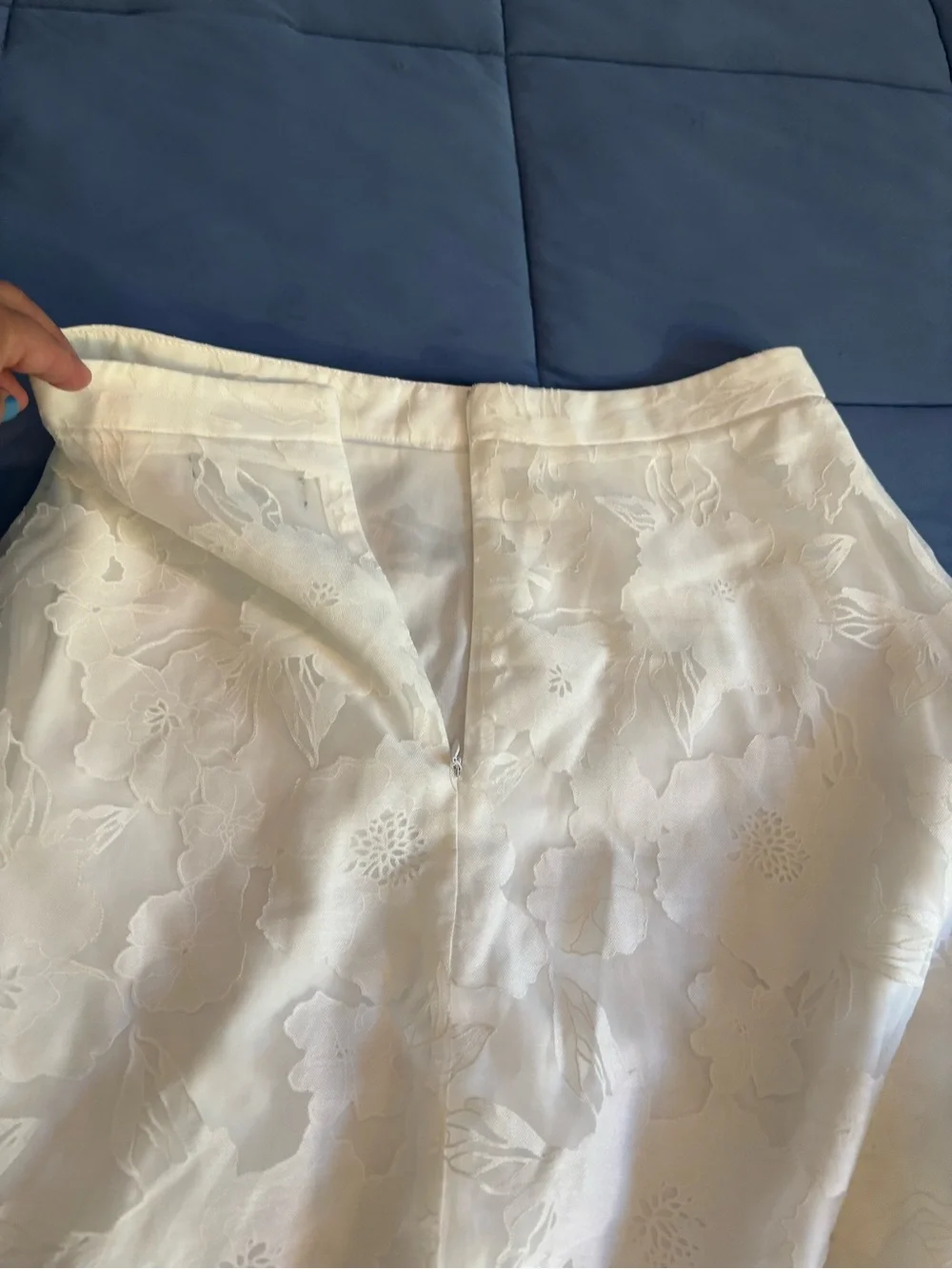 White Lace A-Line Midi Skirt Lulus size Medium